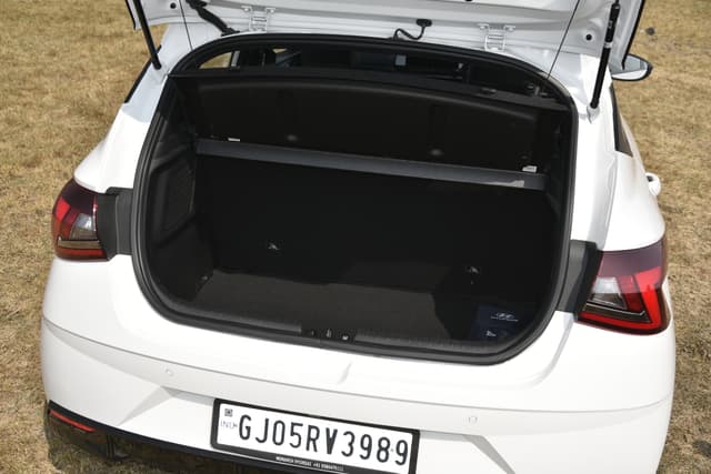 Rear View Image - 9345