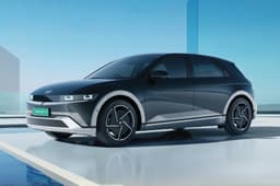 Hyundai Ioniq 5 Front Right Three Quarter