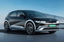 Hyundai Ioniq 5 Front Right Three Quarter