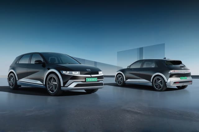 Front Right Three Quarter