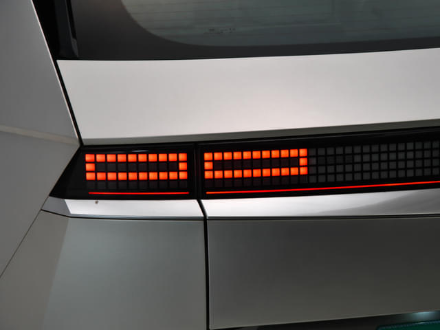 Rear View Image - 29749