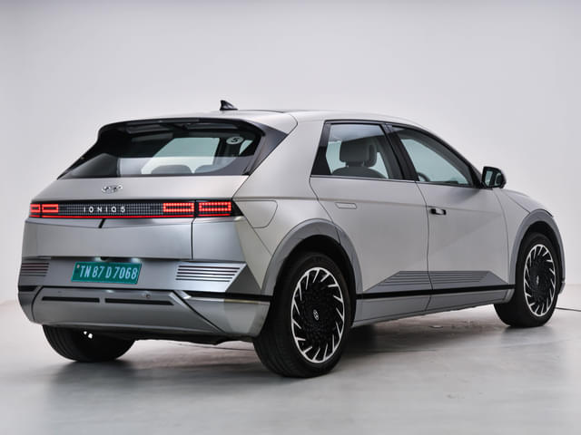 Rear View Image - 29740