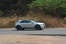 Hyundai Ioniq 5 Front Right Three Quarter