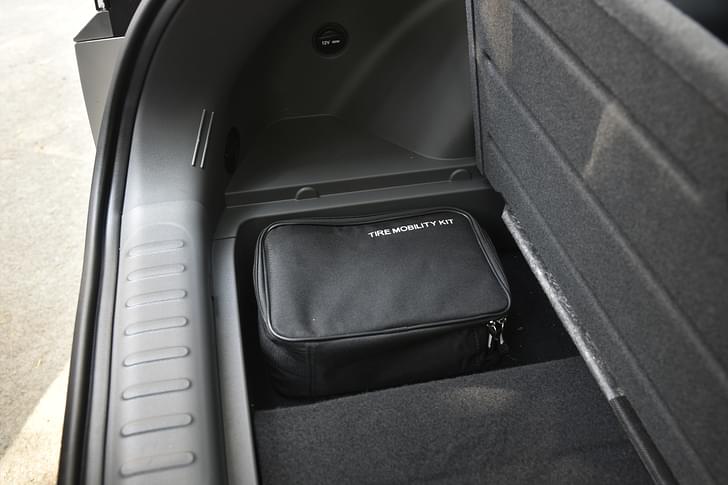 Hyundai Ioniq 5 12V Boot Power Outlet