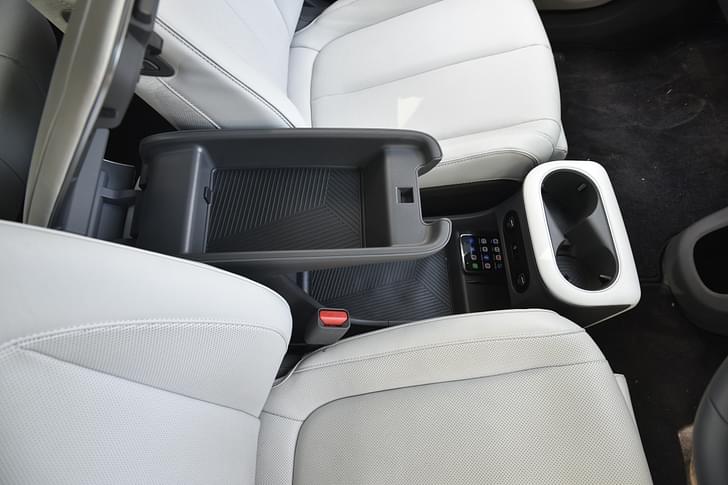 Hyundai Ioniq 5 Color White