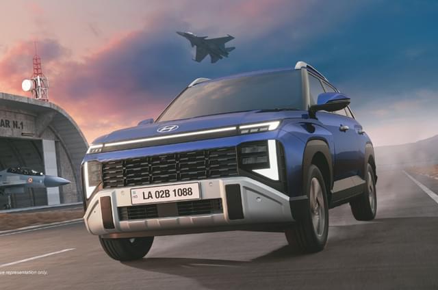 Front Right Three Quarter Image - 29356