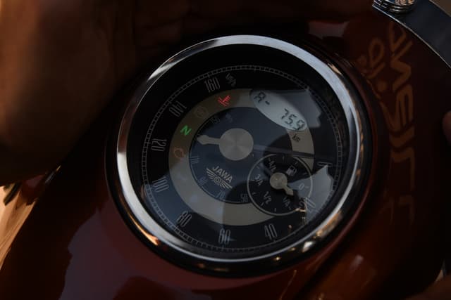 Low Oil Indicator Image - 24752