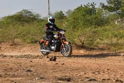 Jawa 350 Color Orange, Black, Silver