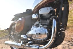 Jawa 350 Engine Shot Right
