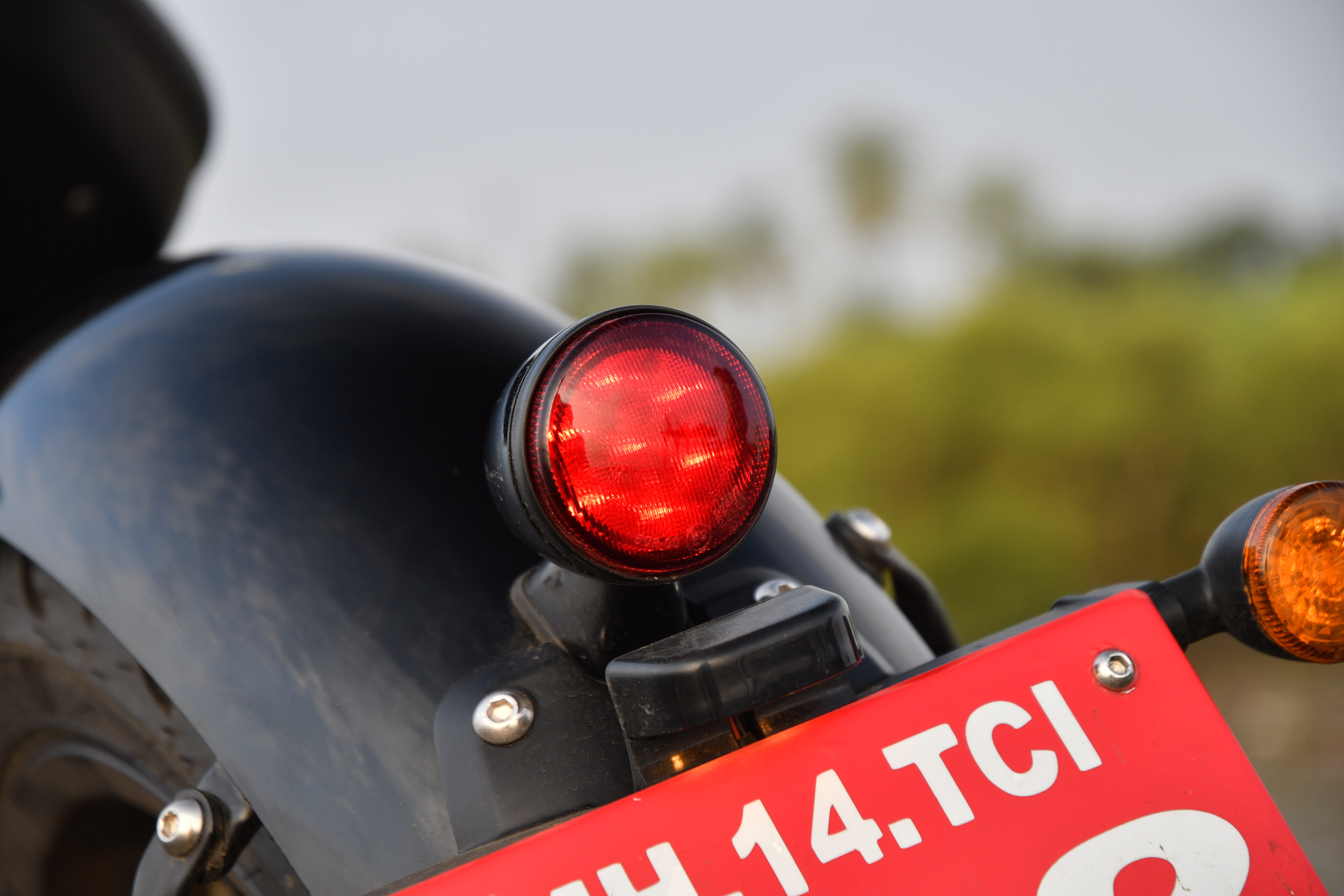 Jawa 42 Bobber Rear View Image – 42 Bobber Photos in India | Autocar India