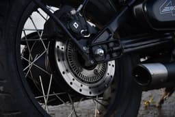 Jawa 42 Bobber Color Black