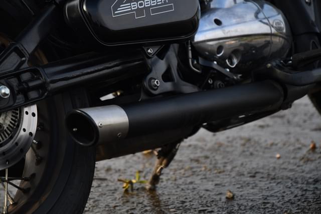 Color Black, Silver Image - 24853