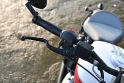 Jawa 42 Bobber Color Black