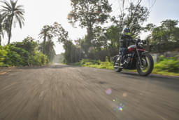 Jawa 42 Bobber Front Left Three Quarter