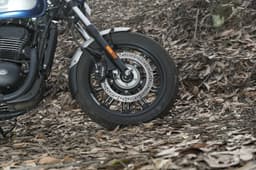 Jawa 42 Fj Color Black