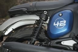 Jawa 42 Fj Color Black