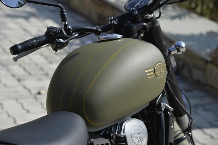 Jawa 42 Front Left Three Quarter