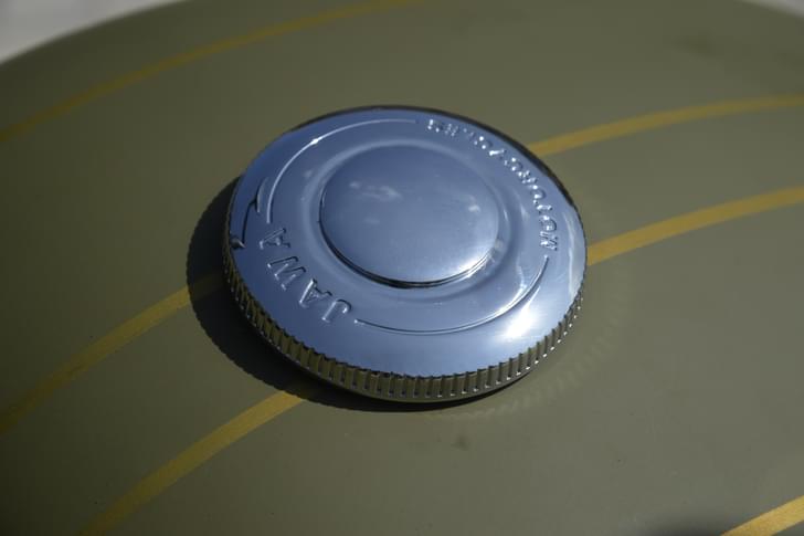 Jawa 42 Open Fuel Lid