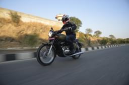 Jawa 42 Front Right Three Quarter