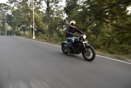 Jawa Perak Front Right Three Quarter