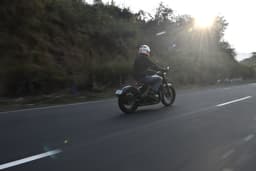 Jawa Perak Front Right Three Quarter