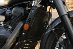 Jawa Perak Color Black