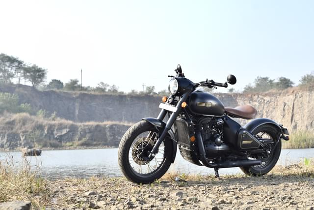 Front View Image - 25016