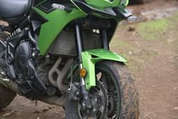 Kawasaki Versys 650 Front View