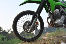 Kawasaki KLX230 Color Green