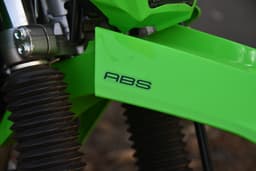Kawasaki KLX230 Color Green