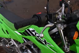 Kawasaki KLX230 Front Left Three Quarter