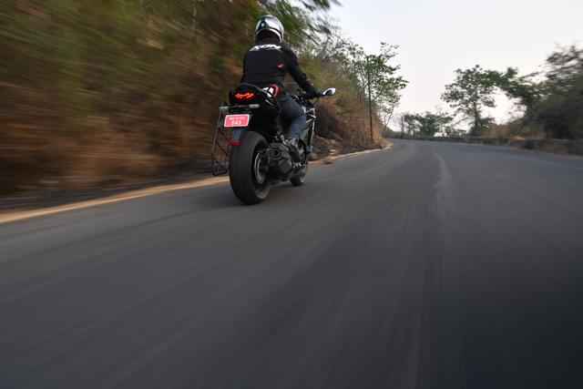 Rear View Image - 25029