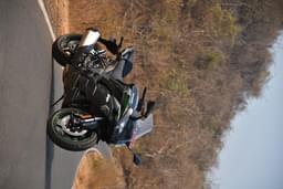 Kawasaki Ninja 1100sx Front Left Three Quarter