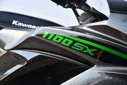 Kawasaki Ninja 1100sx Color Green