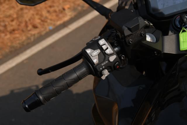 Color Black Image - 25407