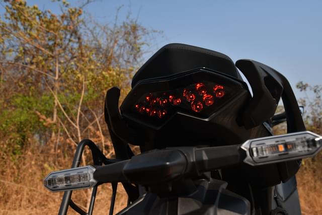 Rear View Image - 25480