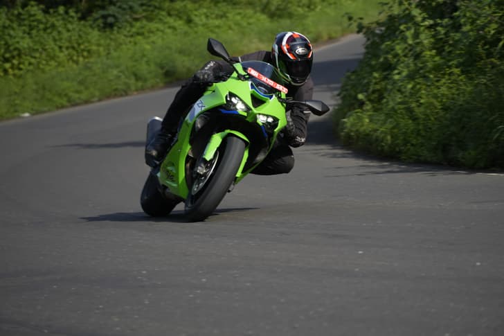 Kawasaki Ninja Zx 6r Front Right Three Quarter