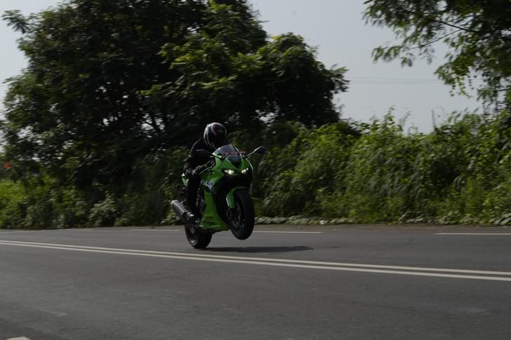 Kawasaki Ninja Zx 6r Front Left Three Quarter