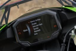 Kawasaki Ninja ZX-6R Touchscreen