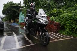 Kawasaki Versys 1100 Color Black