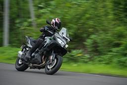 Kawasaki Versys 1100 Color Black