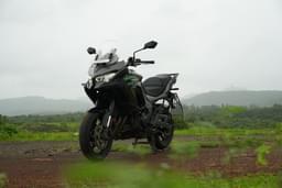 Kawasaki Versys 1100 Front View