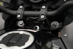 Kawasaki Versys 1100 Steering Handle Bar