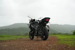Kawasaki Versys 1100 Rear Right Three Quarter