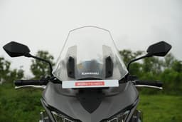 Kawasaki Versys 1100 Front View