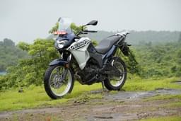 Kawasaki Versys X 300 Front Left Three Quarter