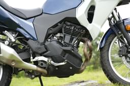 Kawasaki Versys X 300 Color Blue, White