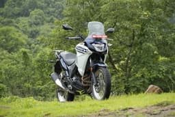Kawasaki Versys X 300 Front Right Three Quarter