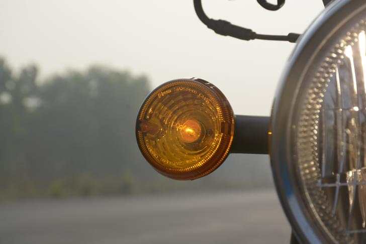 Kawasaki W175 Color Orange