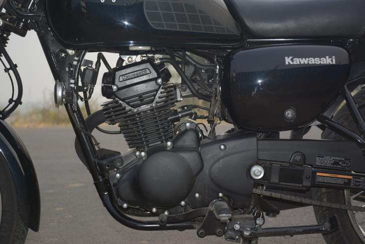 Kawasaki W175 Color Black
